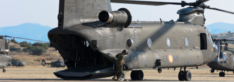 Indra helicóptero Chinook